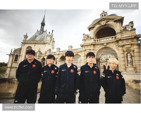 FPX战队荣登CSGO比赛经验排行榜首位引领电竞新潮流