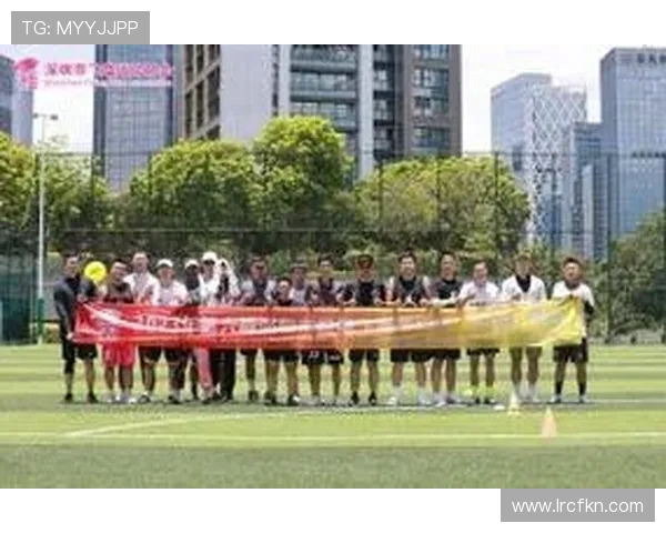 深圳飞盘队荣登全国飞盘配合排行榜第三名展现实力与团队精神